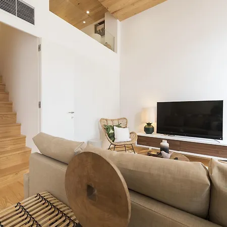 Bmyguest - Downtown Mezzanine Apartment Porto Exterior photo
